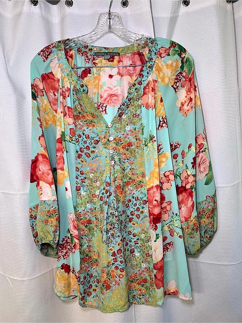 Valerie Stevens Floral Blouse in Blue & Red Large Like New